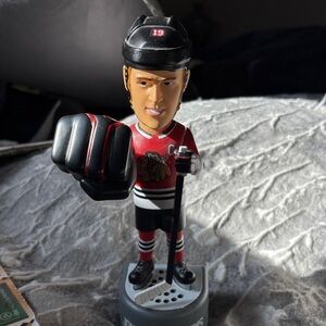 Jonathan Toews Chicago
Blackhawks Fist Bump' n Buddy
Bobblehead. No box